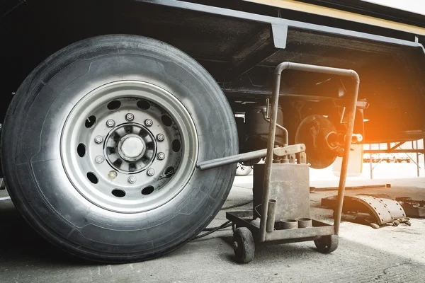 How Truck Tire Repair Can Improve Fuel Efficiency in Minden LA